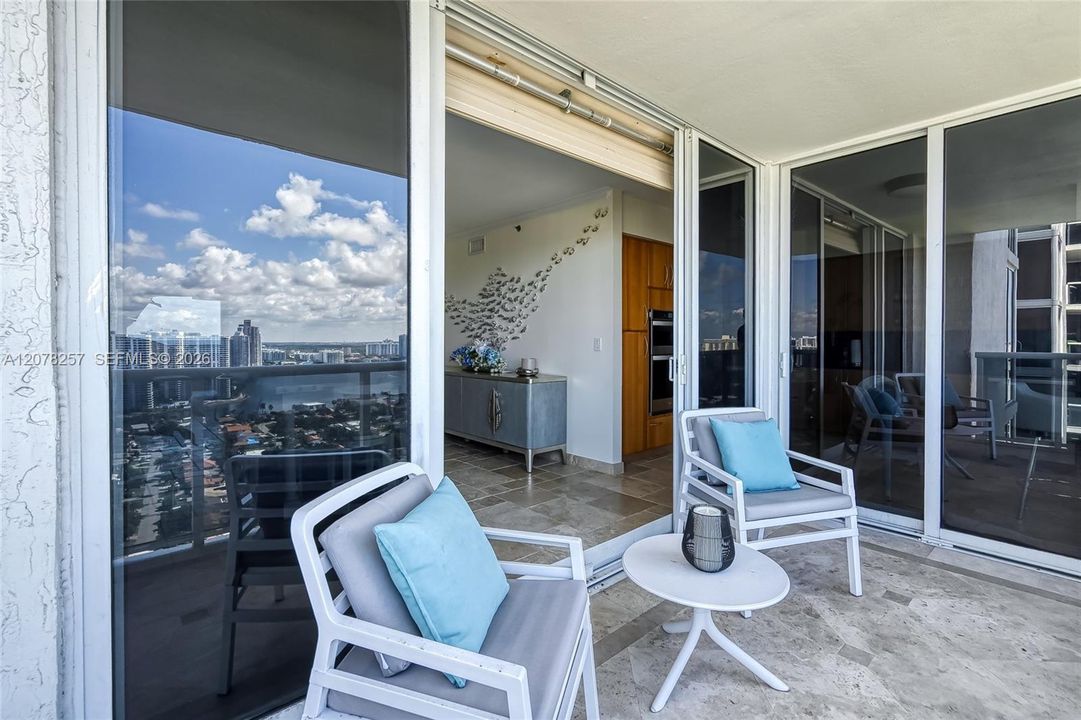 For Rent: $10,500 (3 beds, 4 baths, 2440 Square Feet)