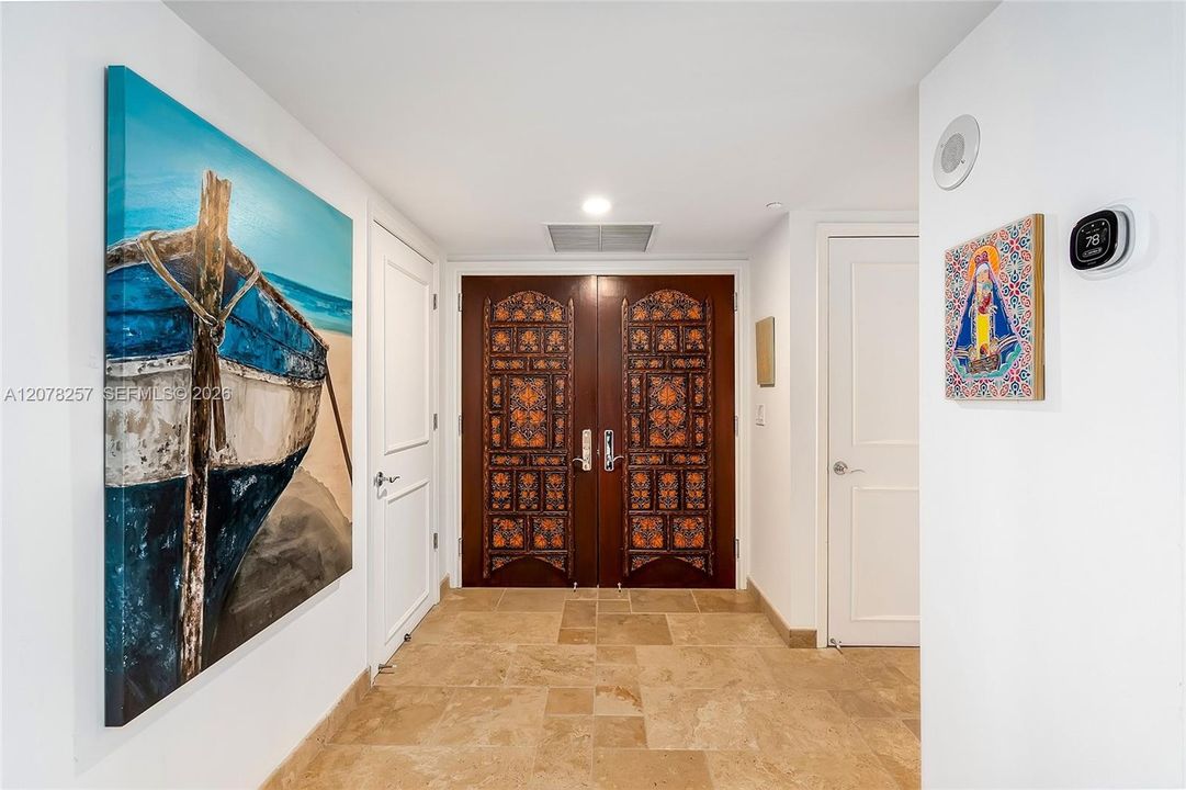 For Rent: $10,500 (3 beds, 4 baths, 2440 Square Feet)
