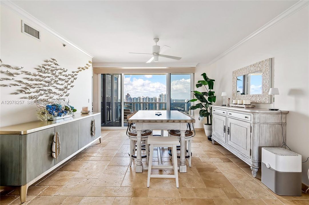 For Rent: $10,500 (3 beds, 4 baths, 2440 Square Feet)