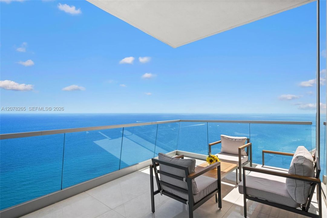 For Rent: $45,000 (4 beds, 5 baths, 3252 Square Feet)