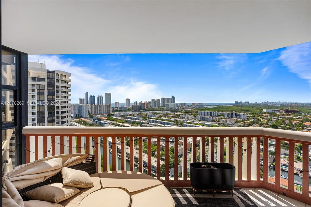 For Rent: $6,500 (3 beds, 3 baths, 1840 Square Feet)