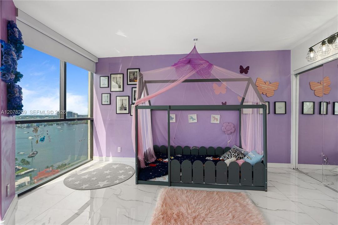 For Rent: $6,500 (3 beds, 3 baths, 1840 Square Feet)