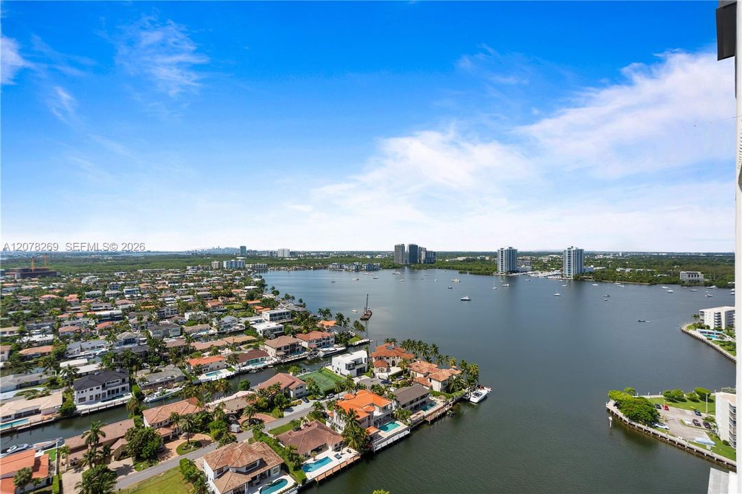 For Rent: $6,500 (3 beds, 3 baths, 1840 Square Feet)
