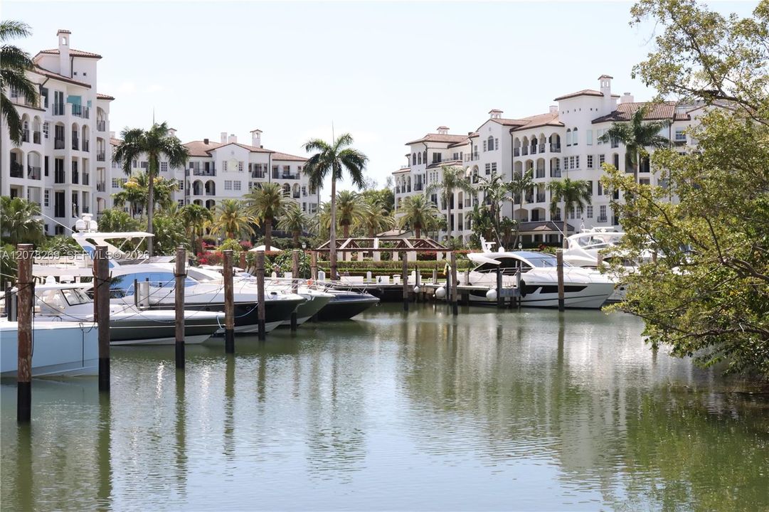 For Rent: $6,500 (3 beds, 3 baths, 1840 Square Feet)