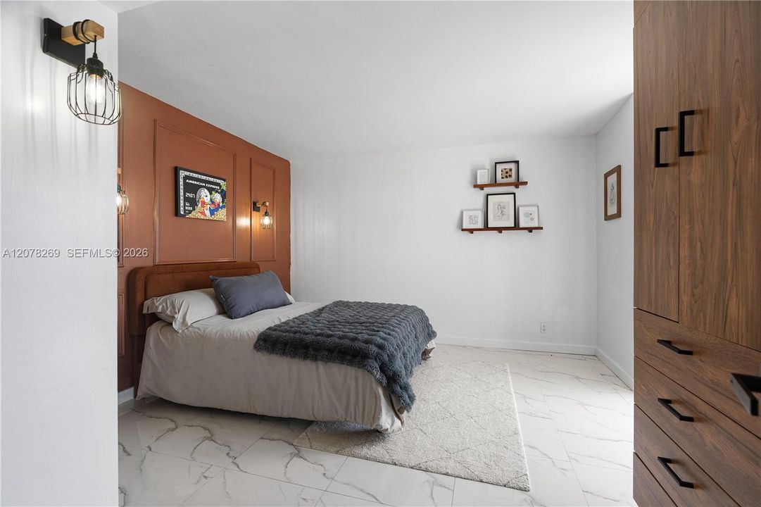 For Rent: $6,500 (3 beds, 3 baths, 1840 Square Feet)
