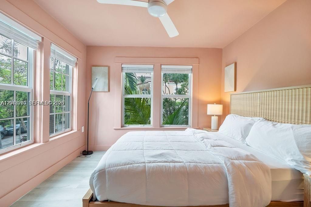 For Rent: $11,500 (4 beds, 3 baths, 2192 Square Feet)