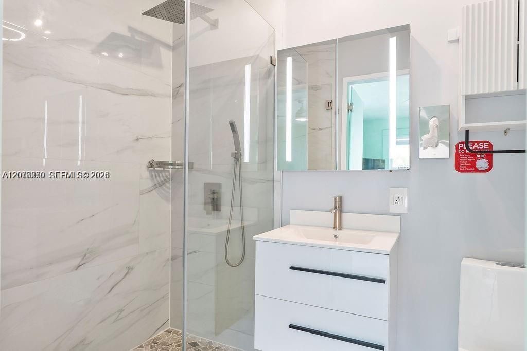 For Rent: $11,500 (4 beds, 3 baths, 2192 Square Feet)