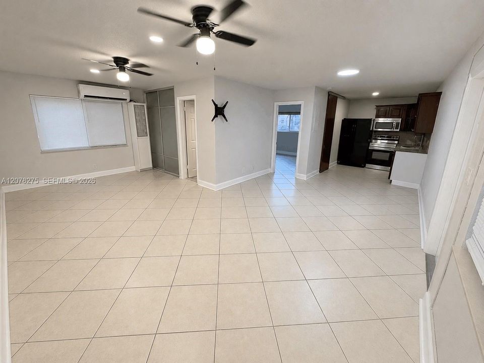 En Renta: $1,795 (1 camas, 1 baños, 725 Pies cuadrados)