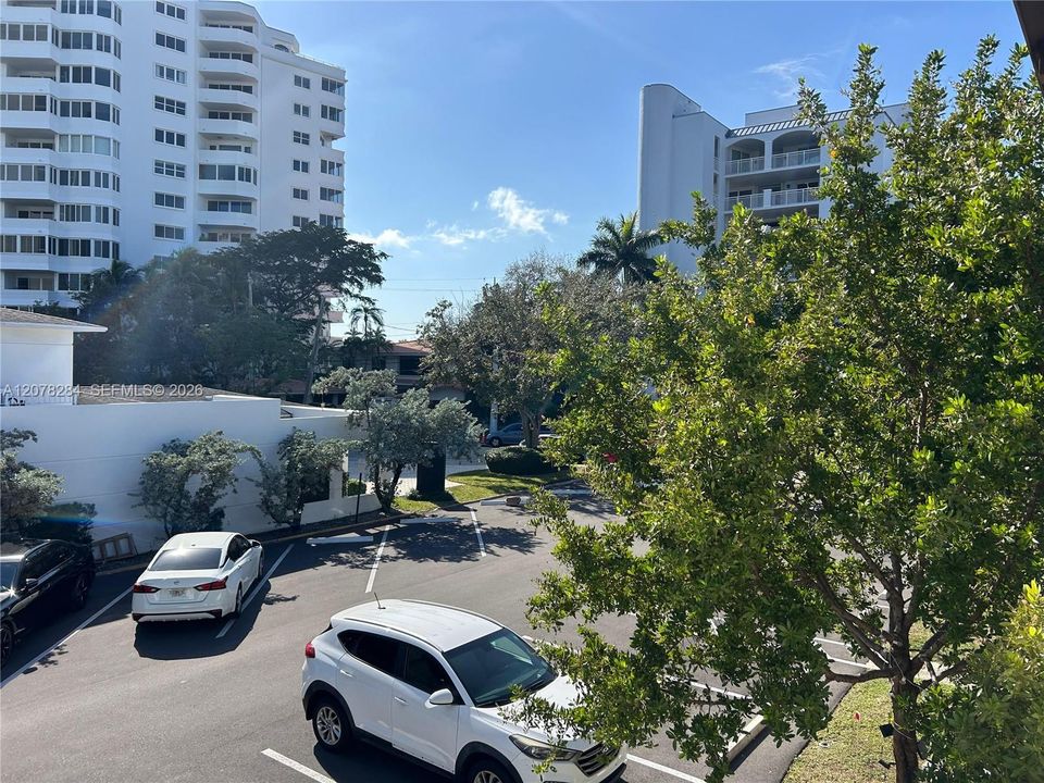 For Rent: $1,500 (0 beds, 1 baths, 550 Square Feet)