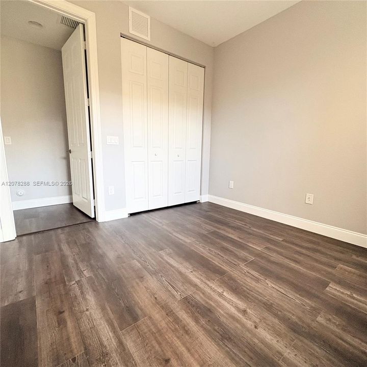 En Venta: $515,000 (3 camas, 2 baños, 1401 Pies cuadrados)