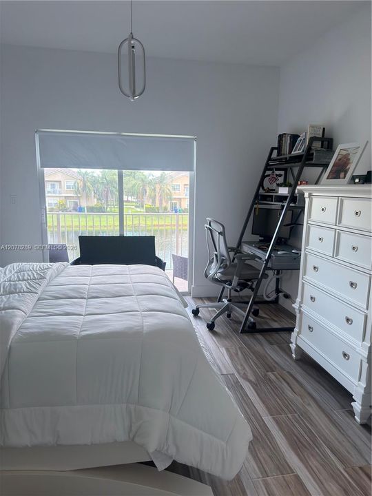En Venta: $445,000 (3 camas, 2 baños, 1417 Pies cuadrados)
