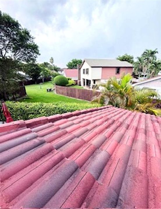 En Venta: $840,000 (3 camas, 2 baños, 1903 Pies cuadrados)