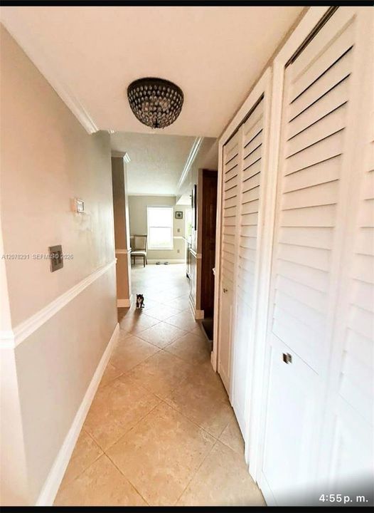 En Venta: $840,000 (3 camas, 2 baños, 1903 Pies cuadrados)