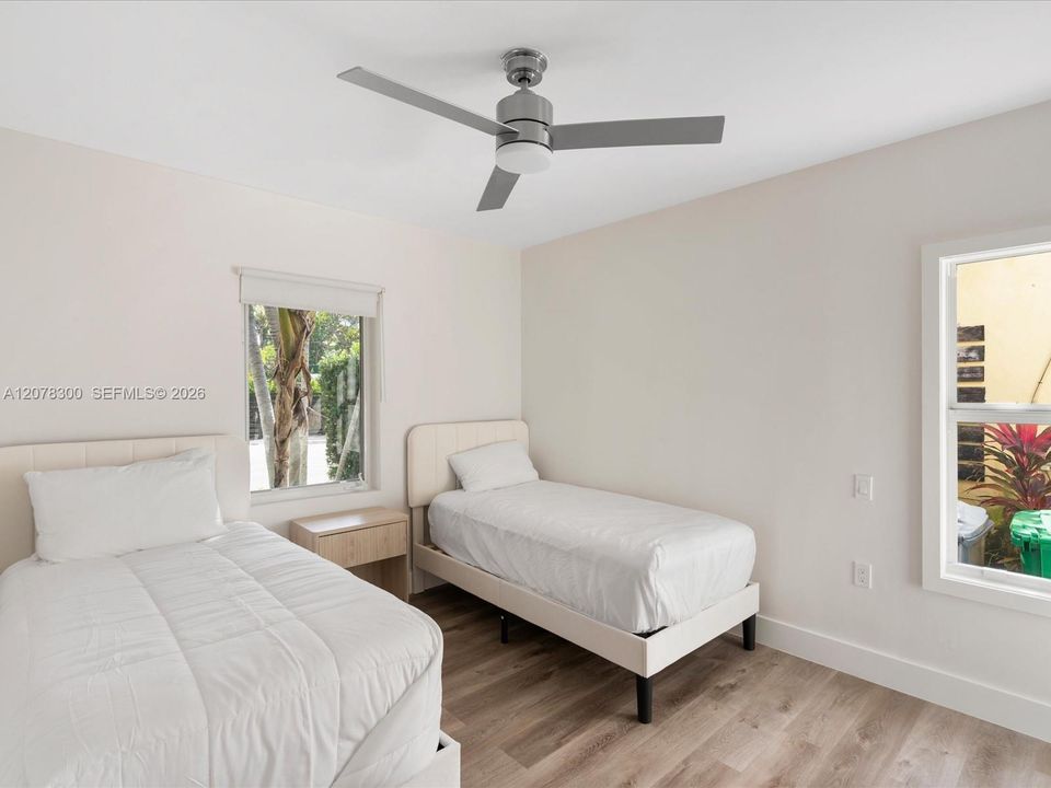 For Rent: $6,000 (3 beds, 2 baths, 1186 Square Feet)