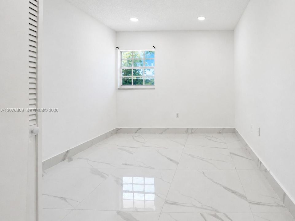 For Sale: $2,300,000 (4 beds, 3 baths, 4404 Square Feet)