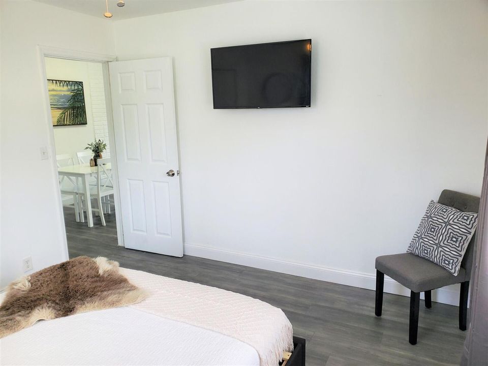 413-415Southeast23rdStreet_72108_2