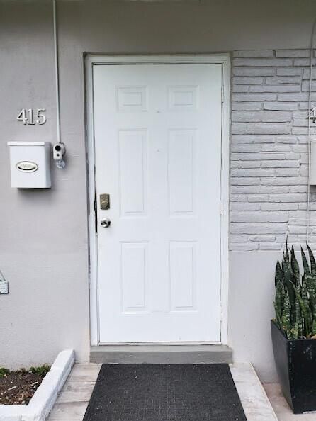 413-415Southeast23rdStreet_72108_48
