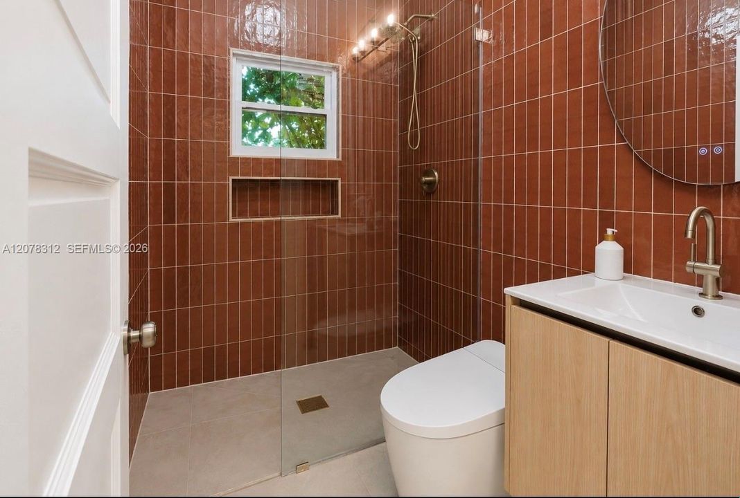 For Rent: $4,000 (3 beds, 2 baths, 1539 Square Feet)