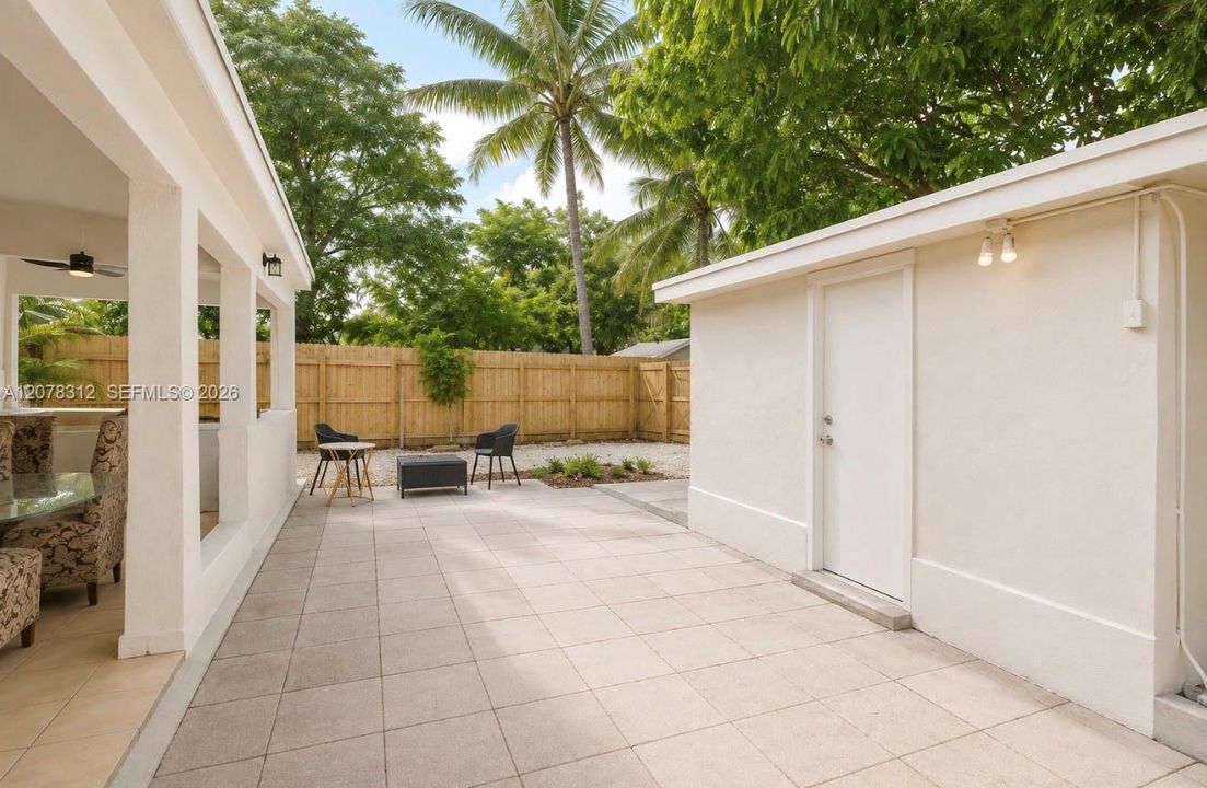 For Rent: $4,000 (3 beds, 2 baths, 1539 Square Feet)