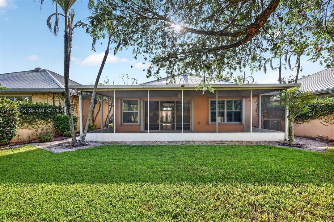 En Venta: $539,000 (3 camas, 2 baños, 1952 Pies cuadrados)