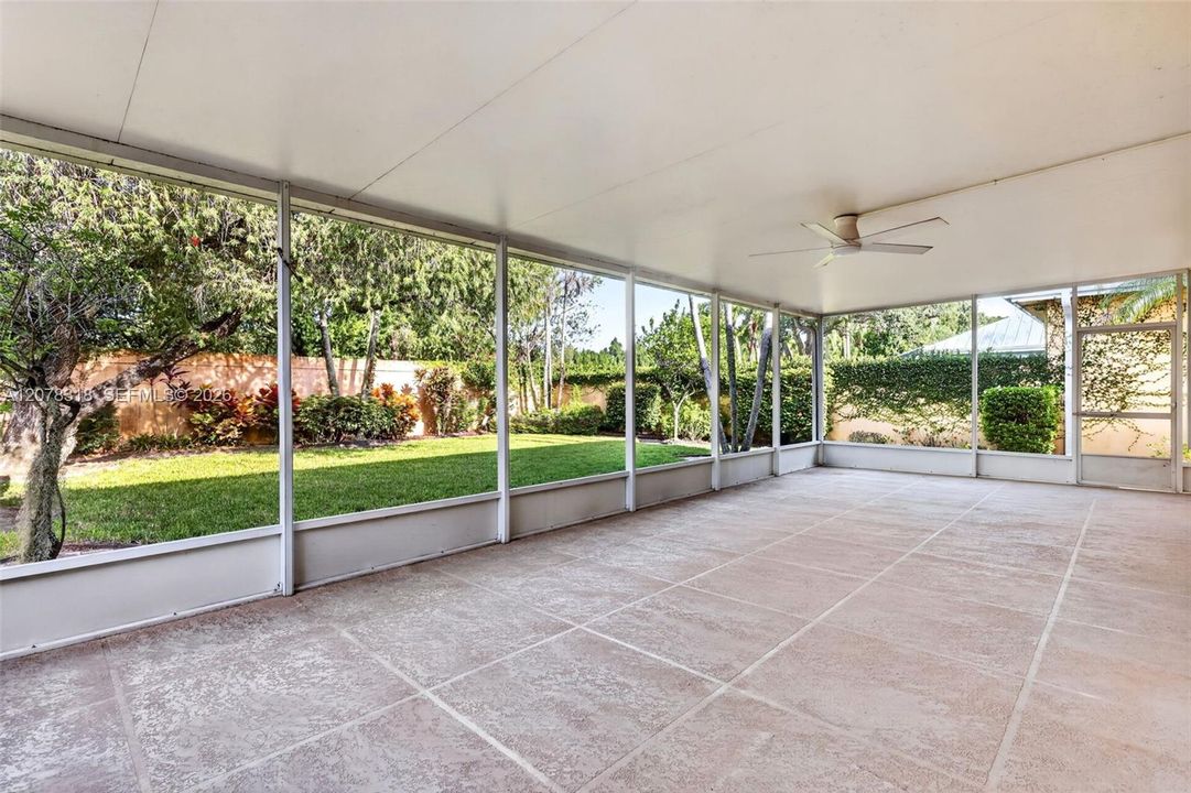 En Venta: $539,000 (3 camas, 2 baños, 1952 Pies cuadrados)