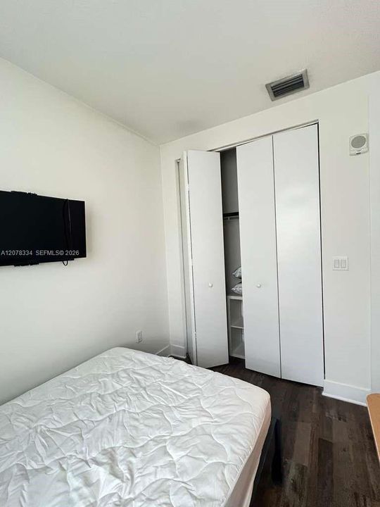 For Rent: $3,950 (3 beds, 2 baths, 1322 Square Feet)