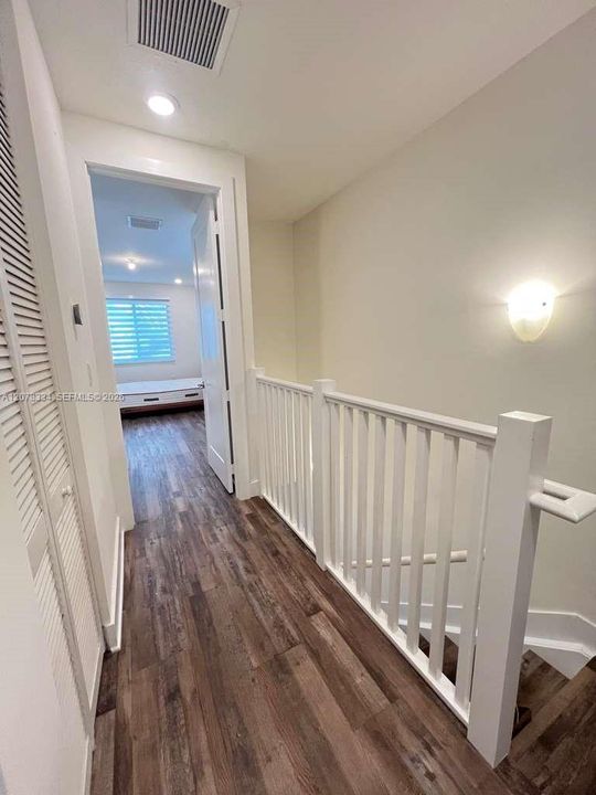 For Rent: $3,950 (3 beds, 2 baths, 1322 Square Feet)