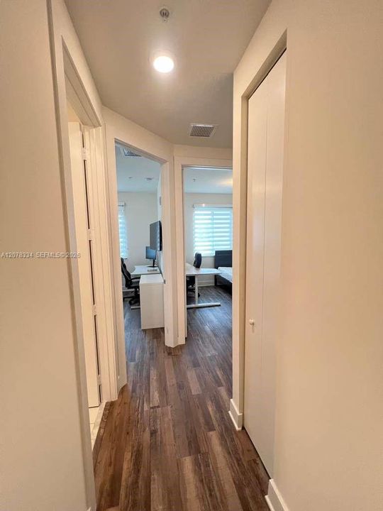 For Rent: $3,950 (3 beds, 2 baths, 1322 Square Feet)