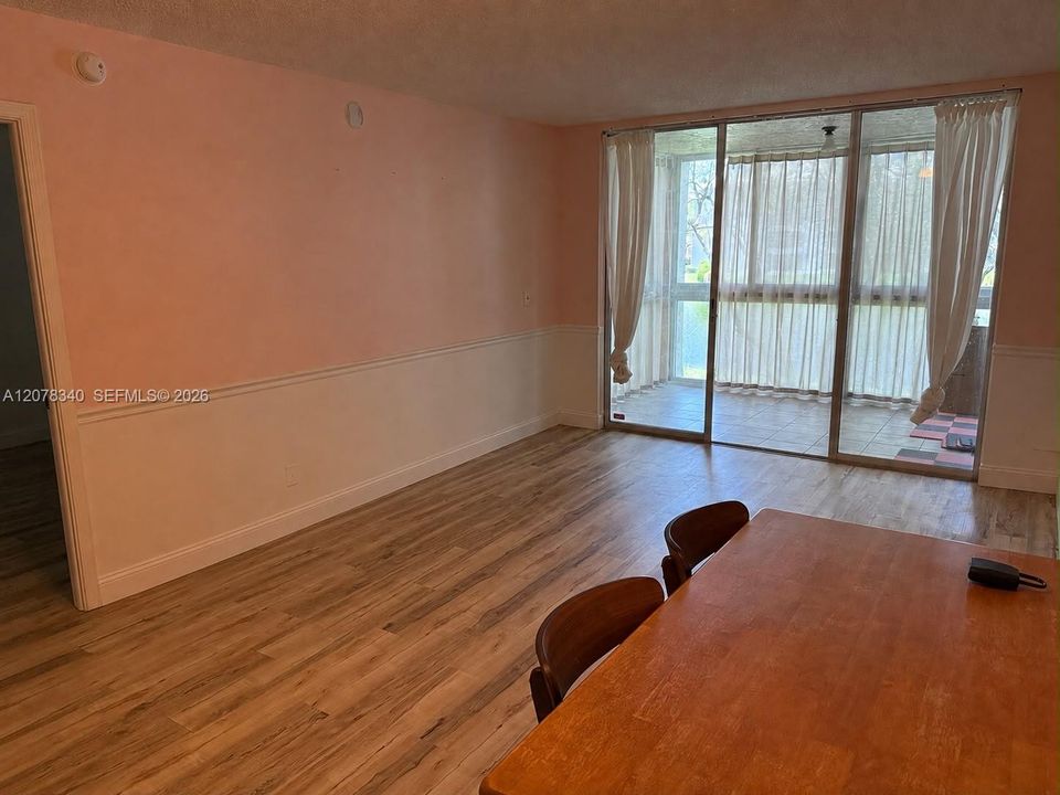 En Venta: $160,000 (1 camas, 1 baños, 870 Pies cuadrados)