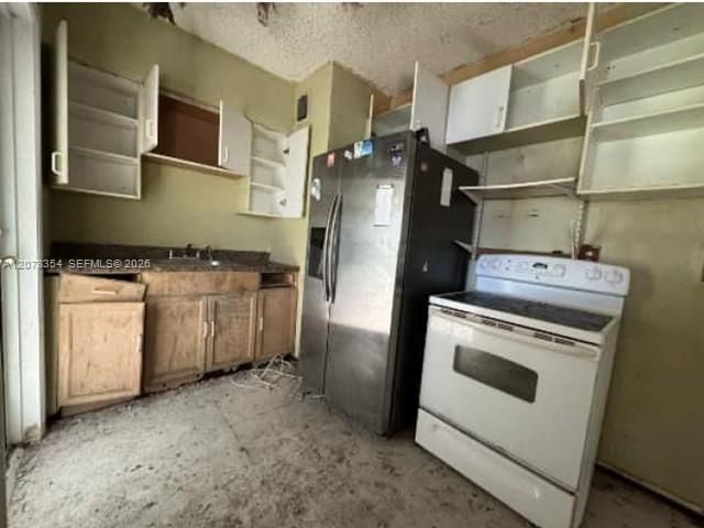 For Sale: $182,000 (3 beds, 2 baths, 1242 Square Feet)