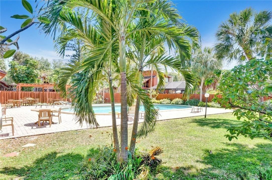 En Renta: $3,700 (4 camas, 2 baños, 1565 Pies cuadrados)