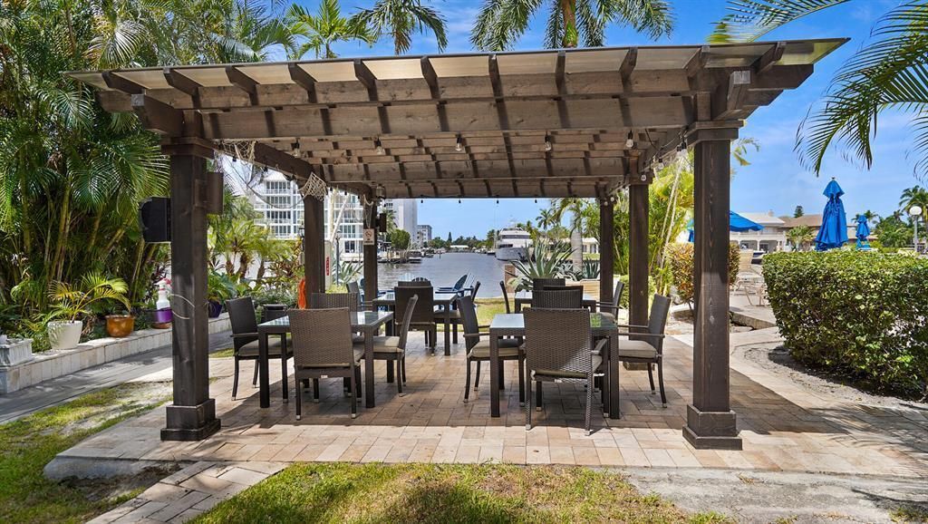 pergola