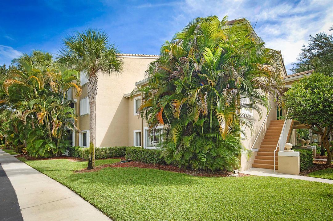 272 Village Blvd Apt 7212 -2