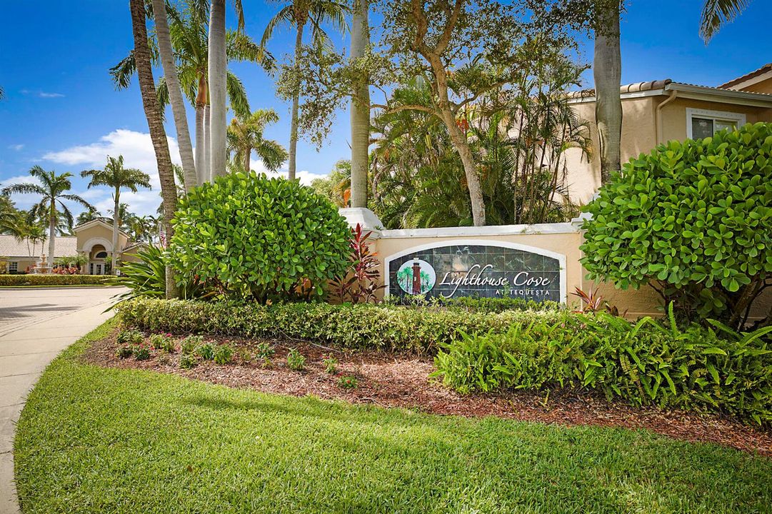 272 Village Blvd Apt 7212 -1