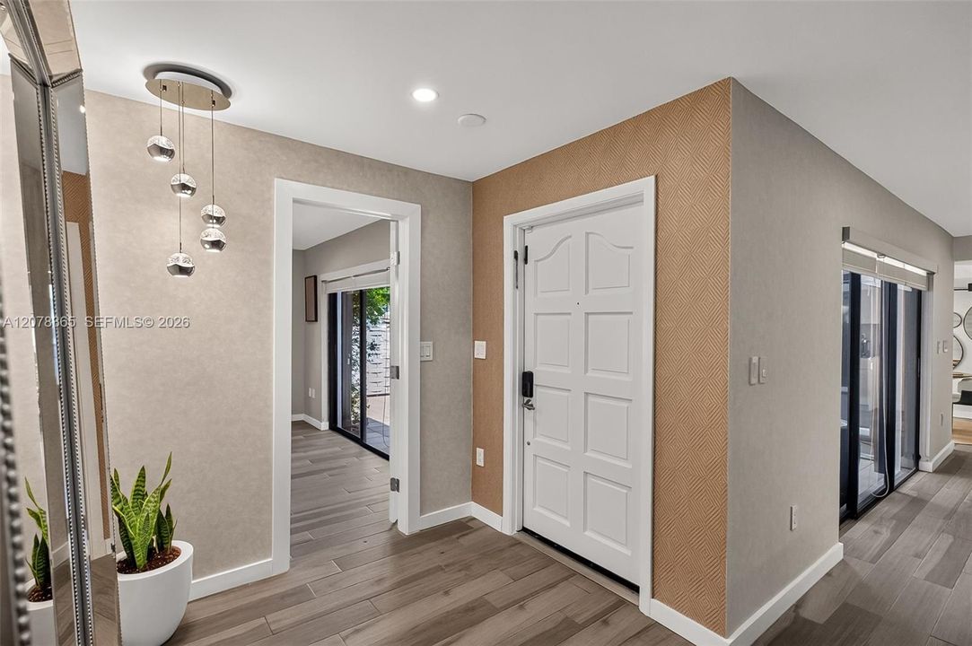 For Sale: $609,900 (2 beds, 2 baths, 1715 Square Feet)