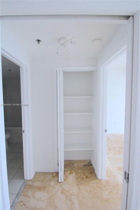 En Renta: $2,800 (1 camas, 1 baños, 1387 Pies cuadrados)