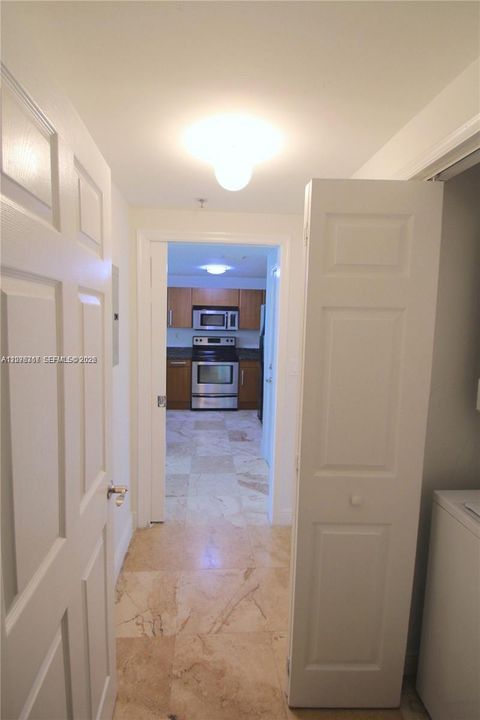 En Renta: $2,800 (1 camas, 1 baños, 1387 Pies cuadrados)