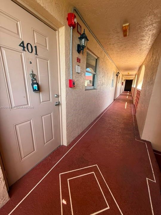 En Venta: $134,900 (2 camas, 2 baños, 1105 Pies cuadrados)