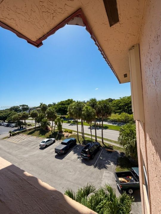 En Venta: $134,900 (2 camas, 2 baños, 1105 Pies cuadrados)