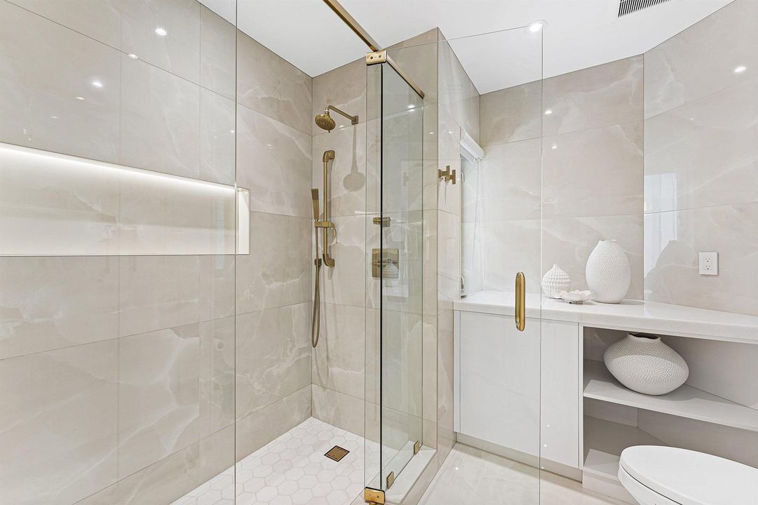 025-300Southeast5thAvenue-8050-BocaRaton
