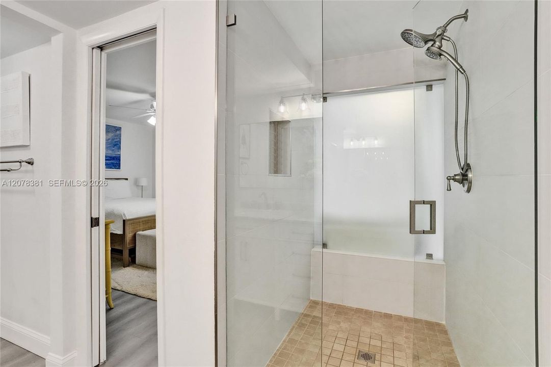 На продажу: $950,000 (4 спален, 3 ванн, 1681 Квадратных фут)