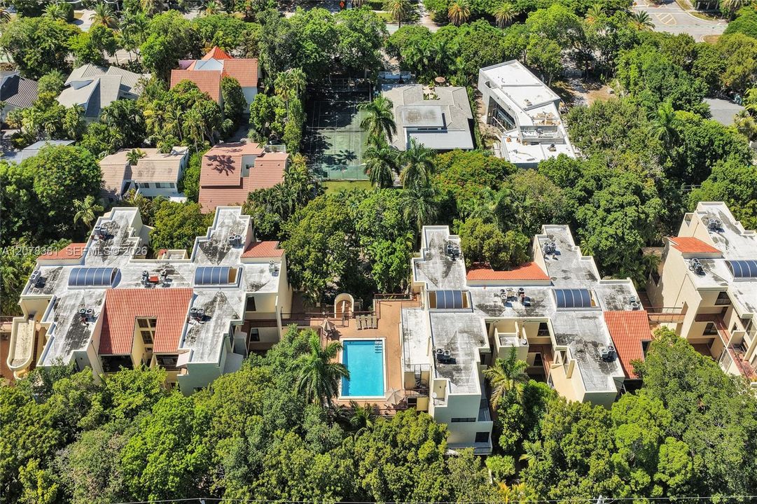 Amenities include: Rooftop Pool, Tennis Courts, Child Play Area, Basketball Hoop, and Walking/Jogging trail around the property.