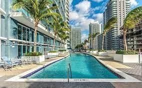 На продажу: $595,000 (2 спален, 2 ванн, 1148 Квадратных фут)
