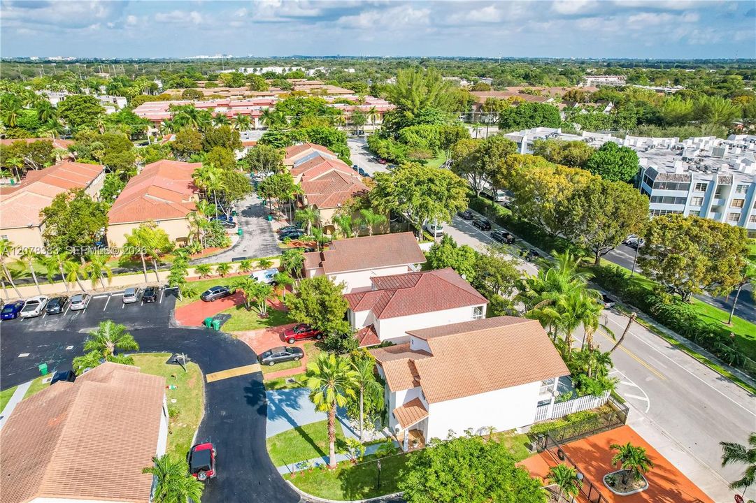 Recently Rented: $4,200 (4 beds, 3 baths, 2408 Square Feet)
