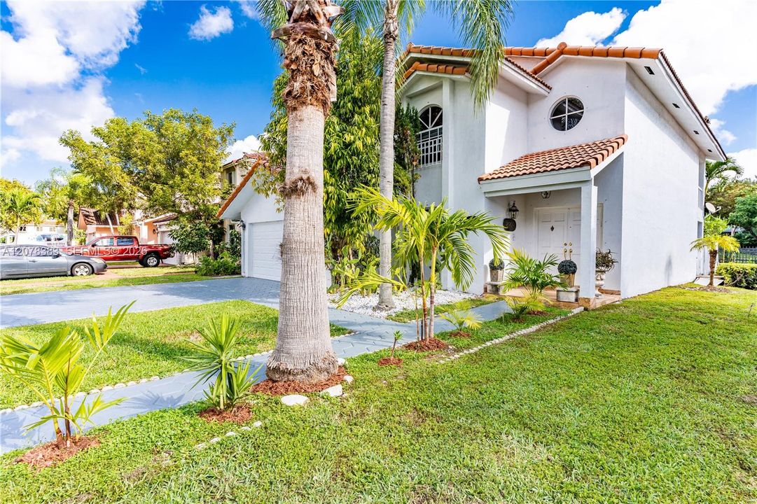 Recently Rented: $4,200 (4 beds, 3 baths, 2408 Square Feet)