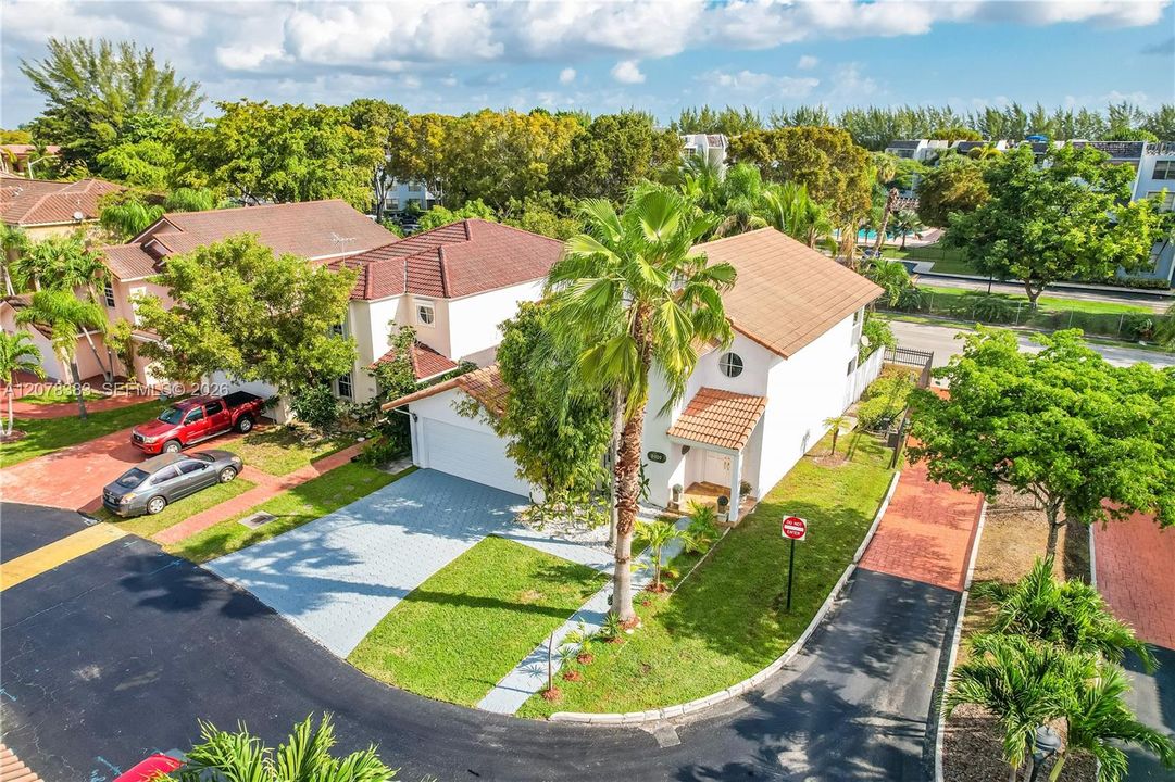 Recently Rented: $4,200 (4 beds, 3 baths, 2408 Square Feet)