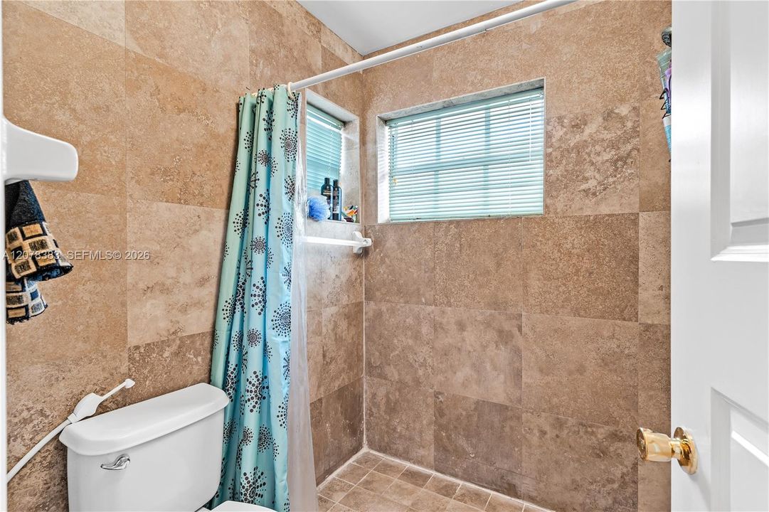 Recently Rented: $4,200 (4 beds, 3 baths, 2408 Square Feet)