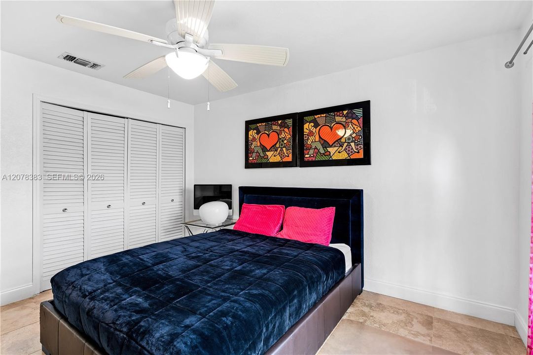 Recently Rented: $4,200 (4 beds, 3 baths, 2408 Square Feet)