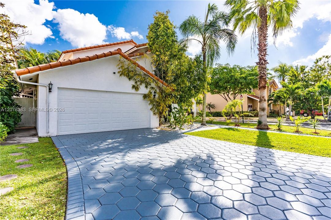 Recently Rented: $4,200 (4 beds, 3 baths, 2408 Square Feet)