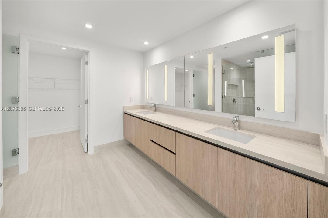 En Renta: $8,000 (2 camas, 3 baños, 1571 Pies cuadrados)